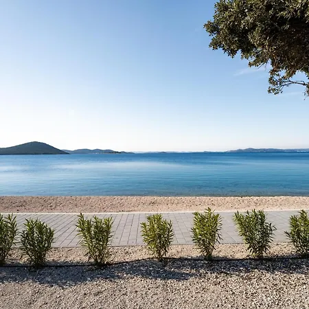 别墅 Sunshine Buqez *