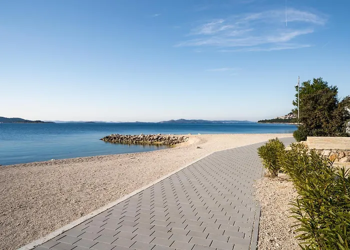 Sunshine Buqez 别墅 德拉格